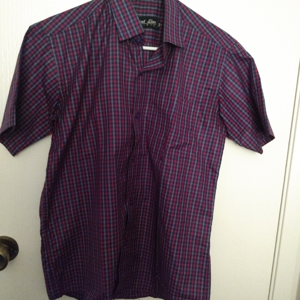 Shirt NWOT 3 for 10